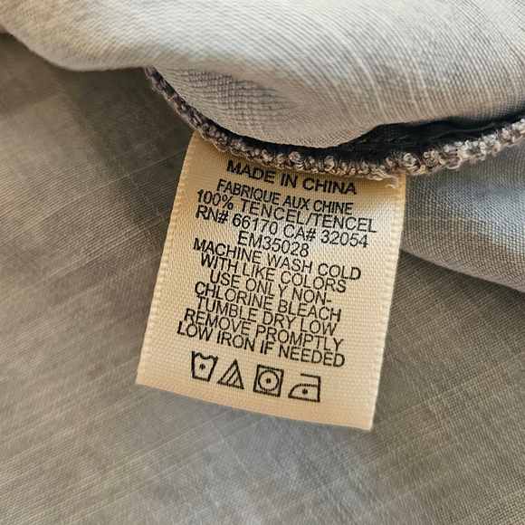 Cloth & Stone Top - Picture 4 of 4